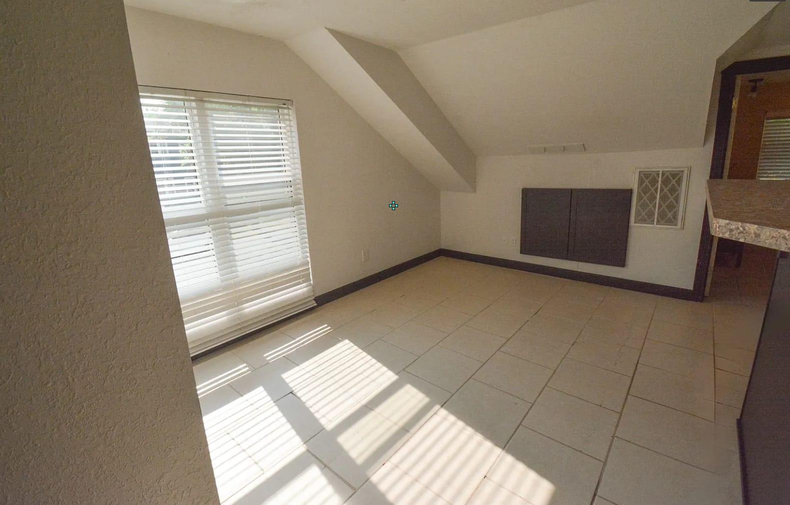 The furnished rental standard on Center Street