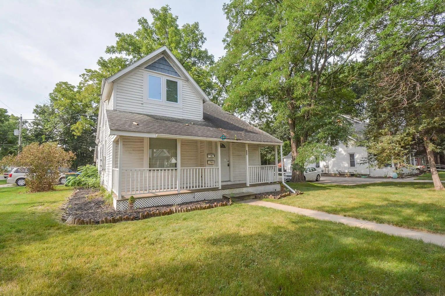 826 E Center Street